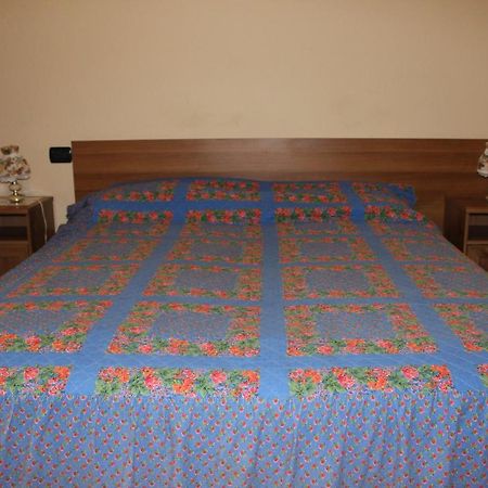 B&B Milano Malpensa 1 Castano Primo Екстериор снимка